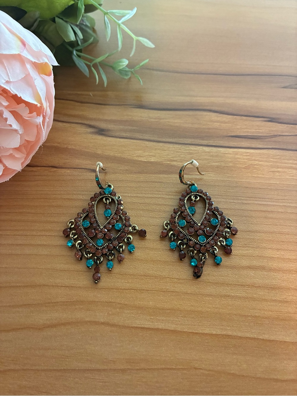 Vintage Style Turquoise & Brown Dangle Earrings - Women Jewelry